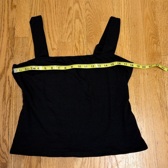 Evereve Henri Rib black square neck tank size XL NWT - Picture 6 of 7